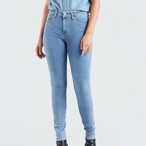 Levi's 721 High Rise Skinny Jeans - Medium Wash
